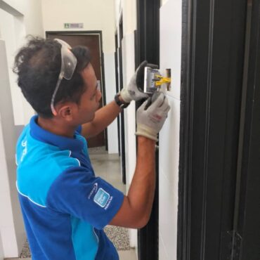 WhatsApp Image 2025-10-25 at 23.22.49